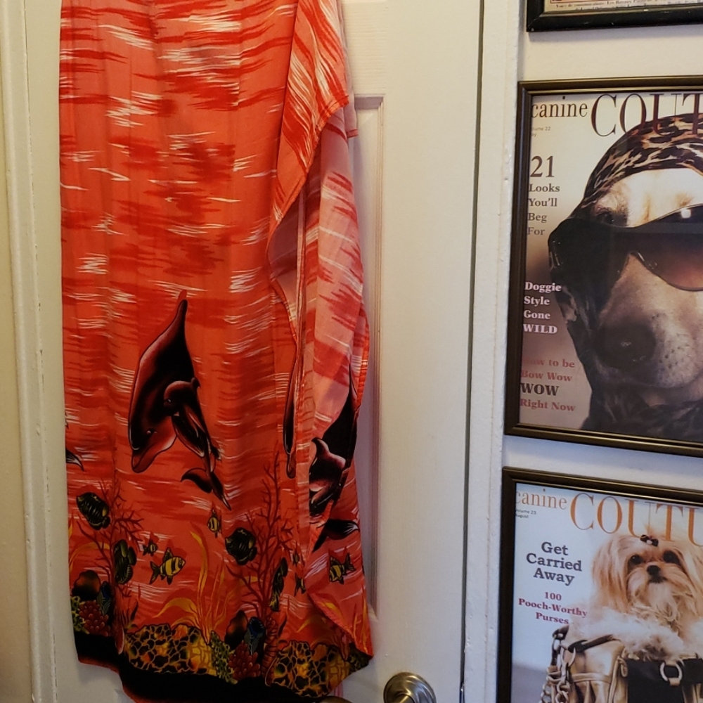 Dolphins beach sarong